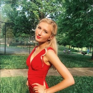 Meet your Posher, Nakiah